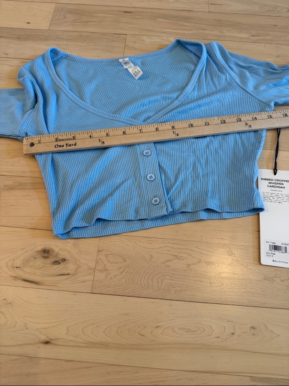 ALO Yoga Ribbed Cropped Whisper Shirt Top L/S Cardigan-Blue Skies-New-S-Athletic - Picture 4 of 8